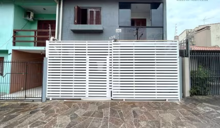 Sobrado com 2 dormitórios à venda, 96 m² por R$ 349.000,00 - Centro - Sapucaia do Sul/RS