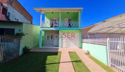 Sobrado com 3 dormitórios à venda, 202 m² por R$ 650.000,00 - Centro - Sapucaia do Sul/RS