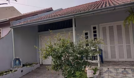 Casa com piscina Bairro Santa Catarina em Sapucaia do Sul