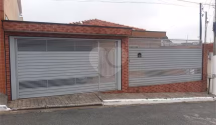 Casa térrea com 3 quartos à venda em Jardim Independência - SP