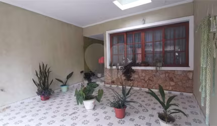 Sobrado com 5 quartos à venda em Vila Ivg - SP