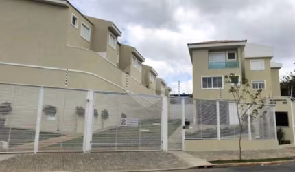 Condomínio com 3 quartos à venda em Jardim Fernandes - SP