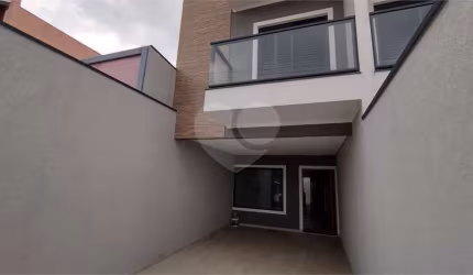Sobrado com 3 quartos à venda em Vila Carrão - SP