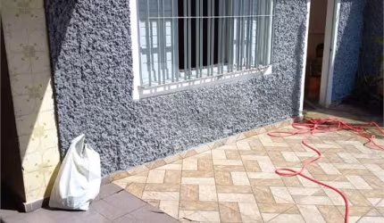 Casa térrea com 3 quartos à venda em Jardim Independência - SP