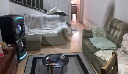Sobrado com 2 quartos à venda em Vila Ema - SP