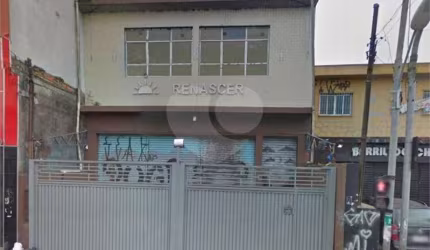 Prédio inteiro à venda em Jardim Adutora - SP
