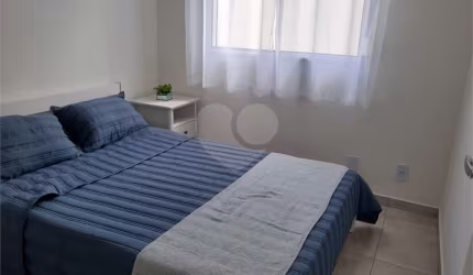 Apartamento com 2 quartos à venda em Vila Paulo Silas - SP