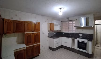 Casa de vila com 2 quartos à venda em Vila Carrão - SP