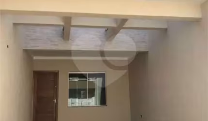 Sobrado com 3 quartos à venda em Vila Ivone - SP