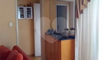 Apartamento com 2 quartos à venda em Vila Bela - SP