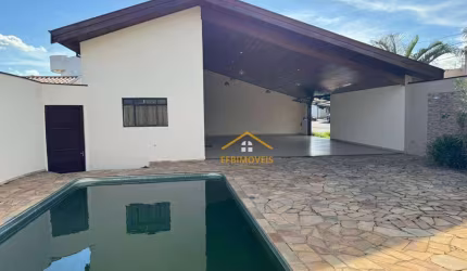 Casa com 3 dormitórios à venda, 300 m² por R$ 795.000,00 - Jardim Maria Helena - Nova Odessa/SP