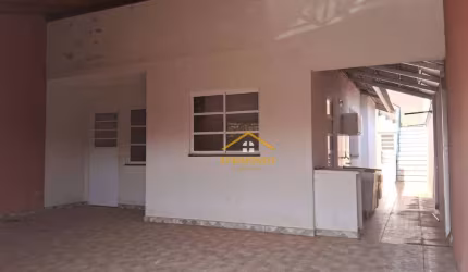 Casa com 3 dormitórios à venda por R$ 300.000,00 - Residencial Jardim dos Ipês - Nova Odessa/SP