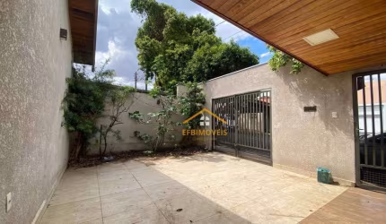 Casa com 3 dormitórios à venda, 180 m² por R$ 385.000 - Núcleo Residencial Mathilde Berzin - Nova Odessa/SP