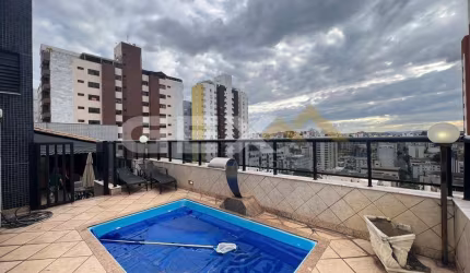 Cobertura à venda no Centro