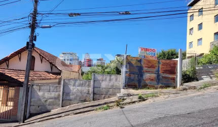 Lote no Bairro LP Pereira