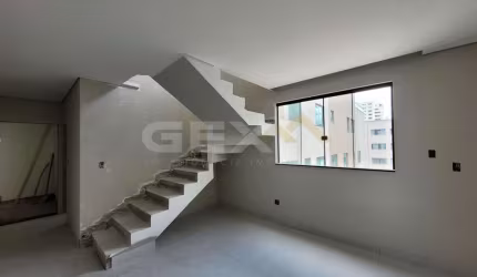 Cobertura duplex no Residencial Hatra localizado na rua Bahia