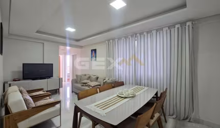 Apartamento à venda no Centro, 4 quartos, 1 suíte e 2 vagas.