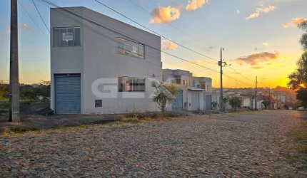 Loja à venda no Bairro Santa Lucia em Divinópolis/MG