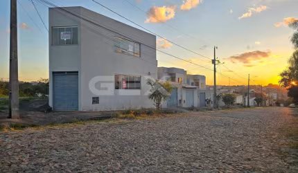 Loja à venda no Bairro Santa Lucia em Divinópolis/MG