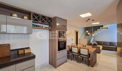 Cobertura duplex à venda no bairro Bom Pastor, 3 quartos com 1 suíte e closet e