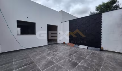 Casa à venda, 03 quartos, 01 suíte, 02 vagas, Rua João Dias, Interlagos - Divinó
