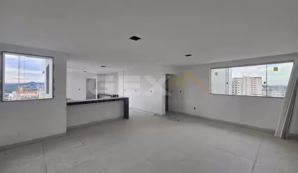 Apartamento à venda no Centro com 03 quartos sendo 01 suíte e 02 vagas