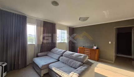 Apartamento à venda no Centro, 3 quartos sendo 1 suíte.