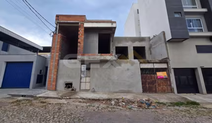 Casa à venda no Bom Pastor com 4 quartos de 2 suítes.