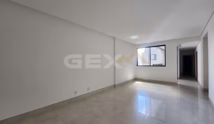 Apartamento à venda no Centro, 3 quartos sendo todos suítes e 2 vagas.