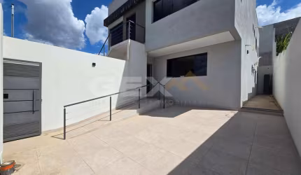 Apartamento térreo à venda no bairro Santa Marta, 3 quartos sendo 1 suíte com cl