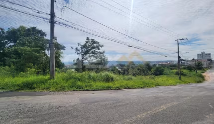 Lote à venda no bairro Santa Marta 11x25.