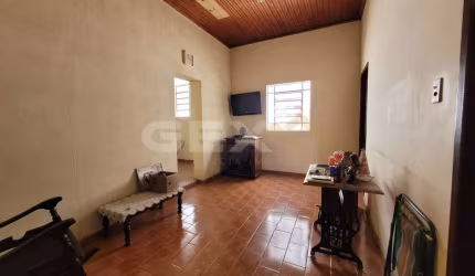 Lote à venda no Centro com 252 m².