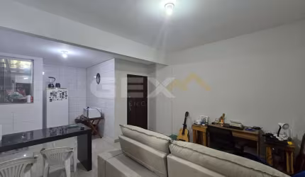 Apartamento à venda no bairro São José, 2 quartos, 1 suíte e 2 vagas.