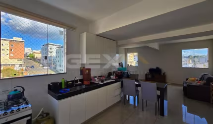 Apartamento à venda no bairro São José, 3 quartos, 1 suíte e 2 vagas.