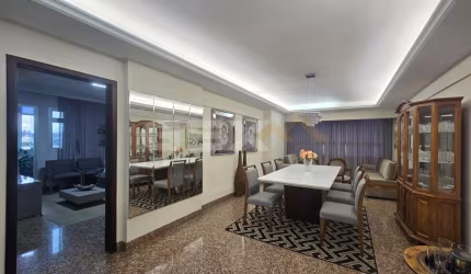 Apartamento à venda no Centro, 3 quartos, 1 suíte com hidromassagem e 1 vaga.