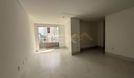 Apartamento à venda no Centro, 2 quartos, 1 suíte e 2 vagas.