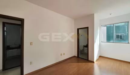 Apartamento à venda no Bairro Planalto, 2 quartos, 1 suíte e 1 vaga.
