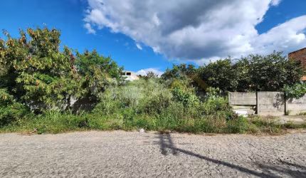 Lote à Venda no Bairro Belvedere