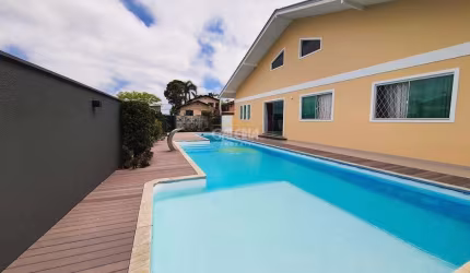 CASA no COSTA E SILVA com 3 quartos para VENDA, 355 m²