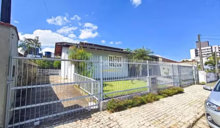 CASA no COSTA E SILVA com 4 quartos para VENDA, 175 m²