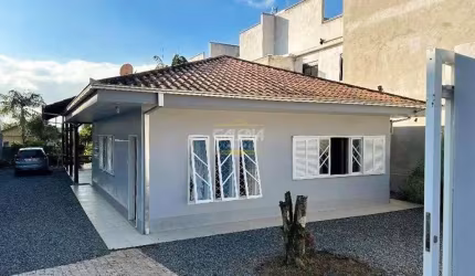CASA no BOM RETIRO com 4 quartos para VENDA, 134 m²