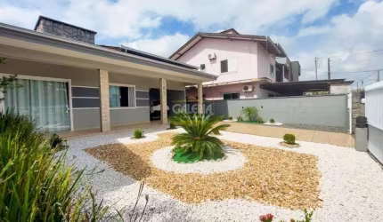 CASA no ESPINHEIROS com 2 quartos para VENDA, 180 m²
