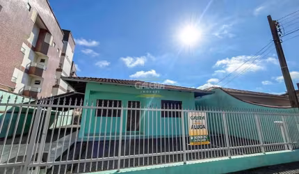 CASA no ANITA GARIBALDI com 2 quartos para LOCAÇÃO, 86 m²