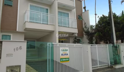 SOBRADO GEMINADO no NOVA BRASÍLIA com 3 quartos para LOCAÇÃO, 95 m²