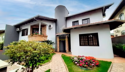 SOBRADO no IRIRIÚ com 4 quartos para VENDA, 272 m²