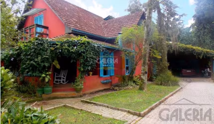 CASA no CENTRO com 4 quartos para VENDA, 380 m²