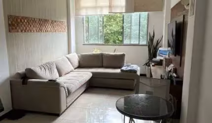 Excelente Apartamento na Estrada Fróes