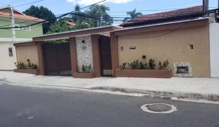 Excelente Casa em Itaipu - Niterói
