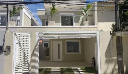 Casas de 4 suítes na Associação AMOLI