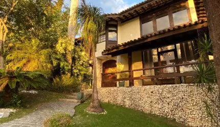 Excelente Casa em Condomínio Fechado em Camboinhas - Niterói.